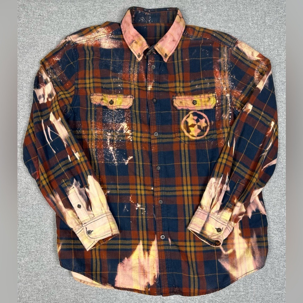 Bleached Flannel Shirt Mens XL Blue Brown Plaid Tennessee‎ Tri Star Logo Grunge